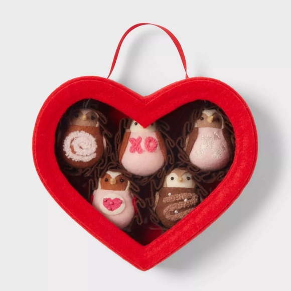 Spritz Featherly Friends Heart Shaped Chocolate Box Plush Birds Valentine's Day - Picture 1 of 17
